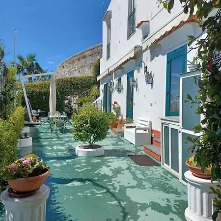 Panoramic In Villa Amalfi